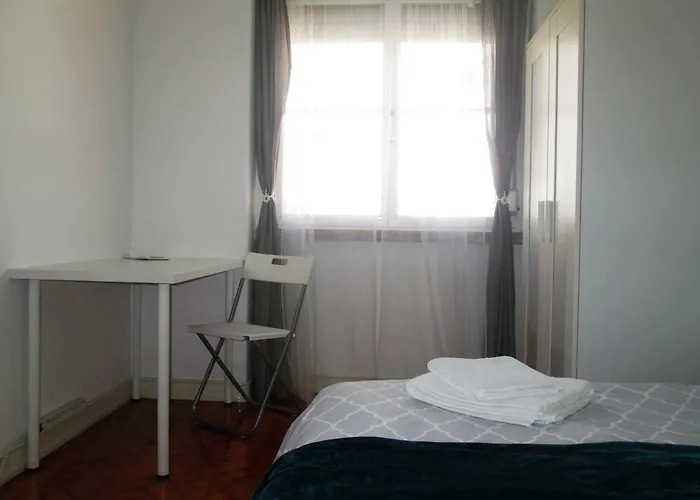 Belem Cozy Bedroom Homestay Lisbon