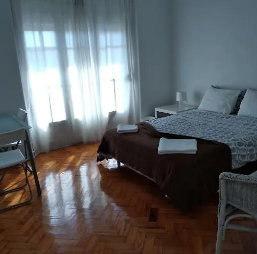 Homestay Belem Cozy Bedroom *